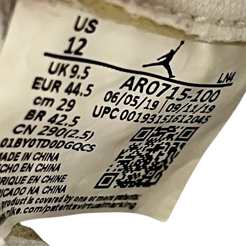 JORDAN - AJ11 RETRO MID WHITE GLITTER GREY “VAST GREY” SNEAKERS